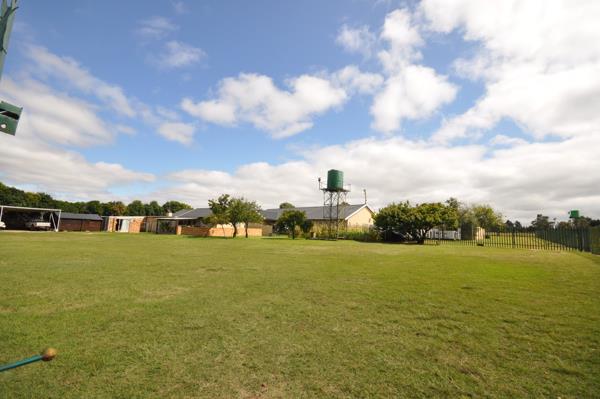 5.4 ha Farm with House