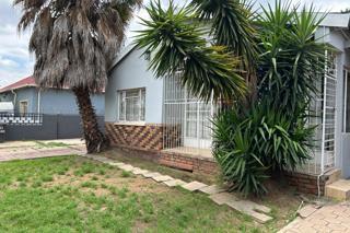 8 Bedroom House in Pretoria West
