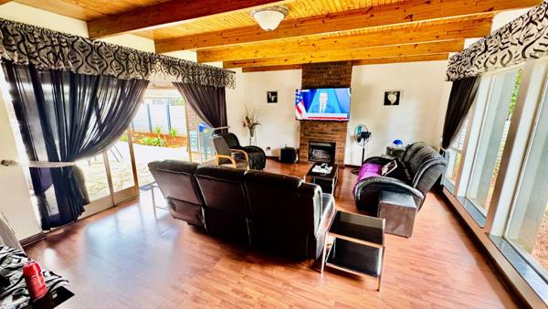 5 Bedroom House