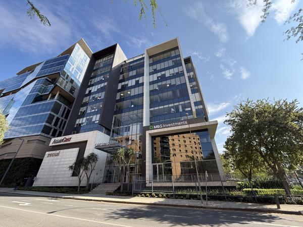 476 m² Commercial space