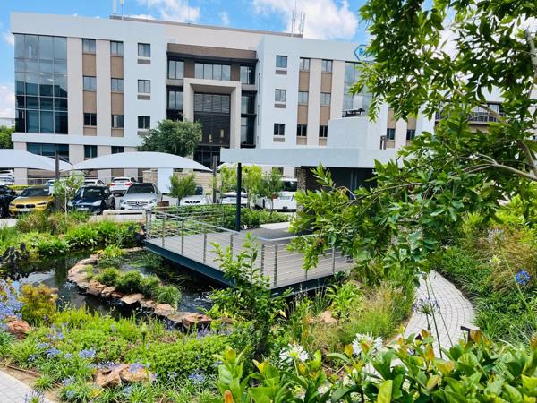 350 m² Commercial space