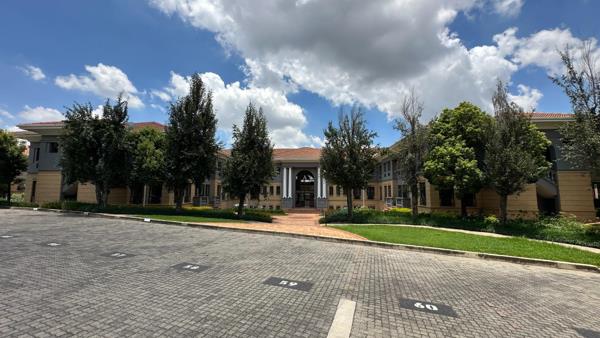 401 m² Office Space