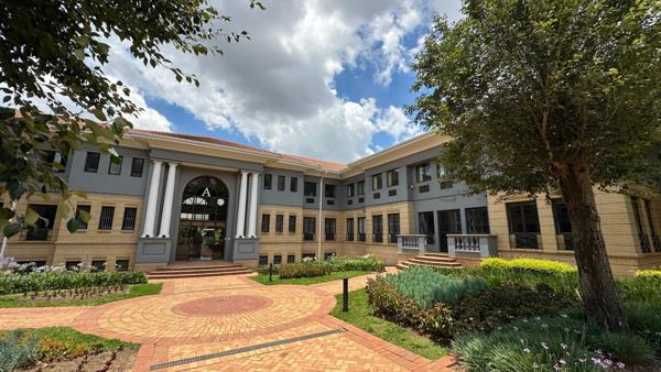 404 m² Office Space