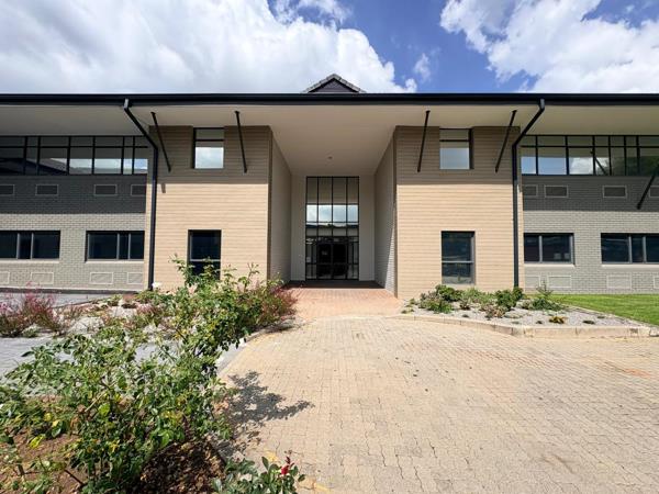 3 949 m² Commercial space