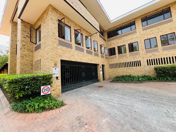 380 m² Commercial space