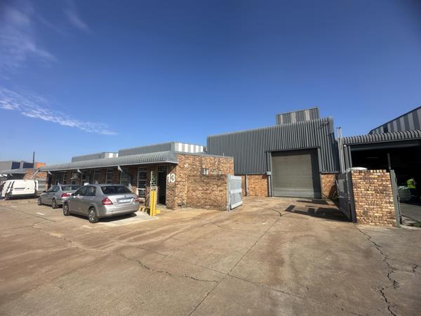 607 m² Industrial space