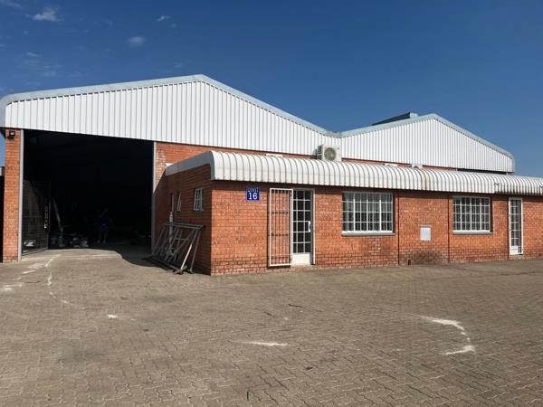 565 m² Commercial space