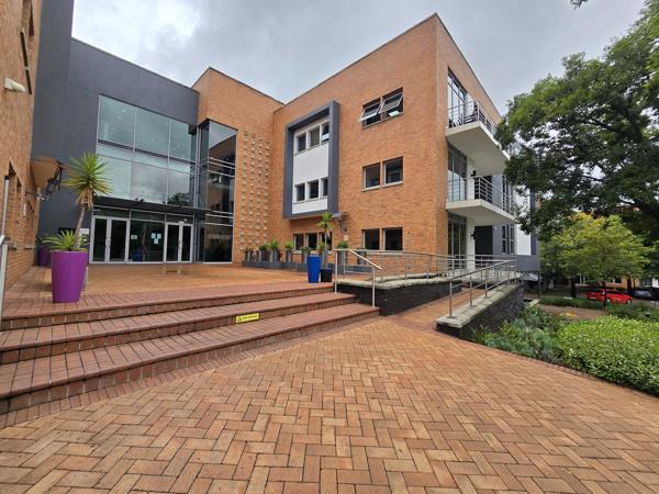 669 m² Commercial space