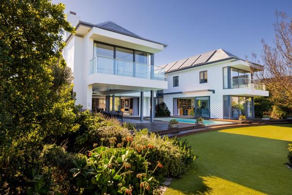 5 Bedroom House