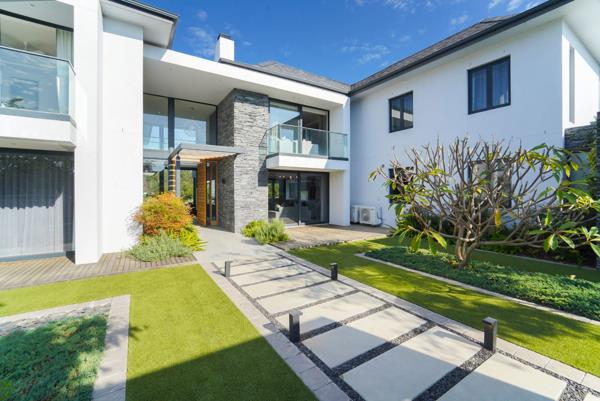 5 Bedroom House