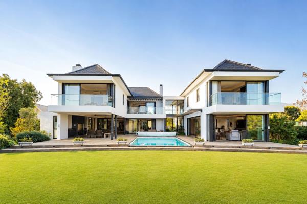 5 Bedroom House