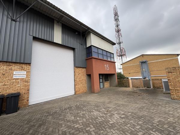 561 m² Industrial space