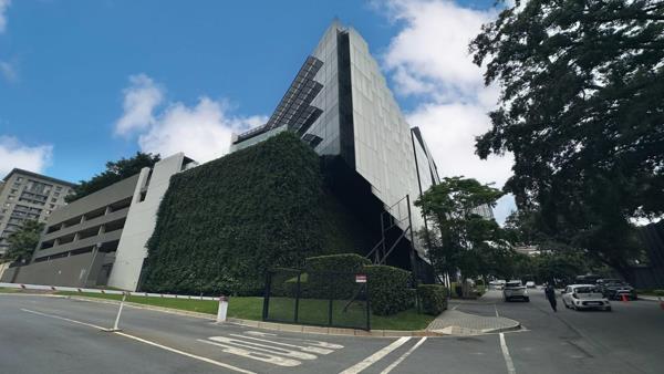 1 441 m² Office Space