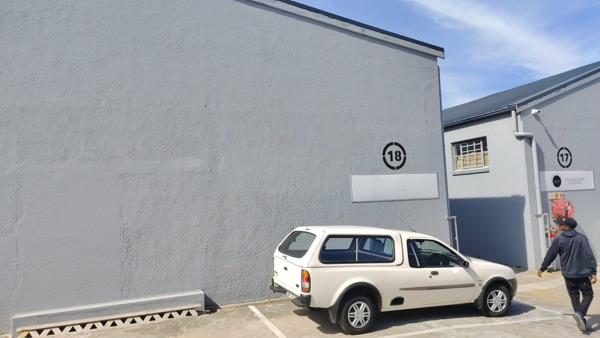 423 m² Industrial space