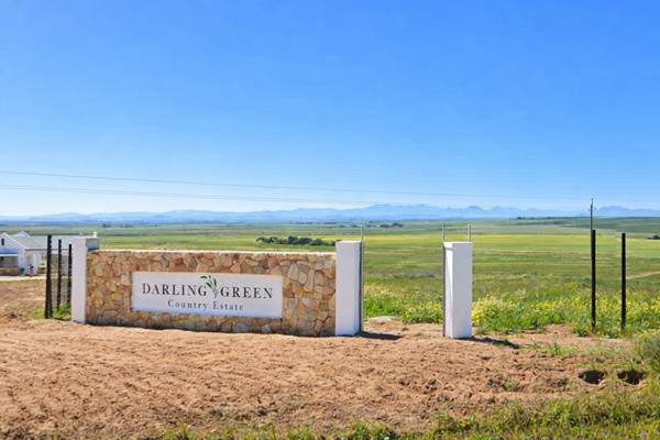 658 m² Land