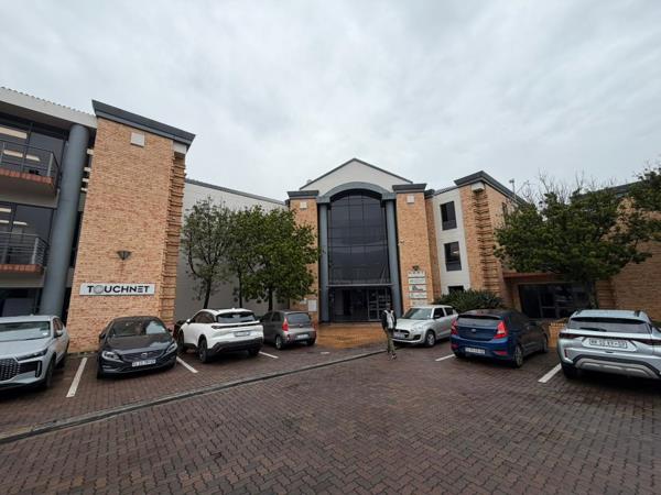 74 m² Commercial space