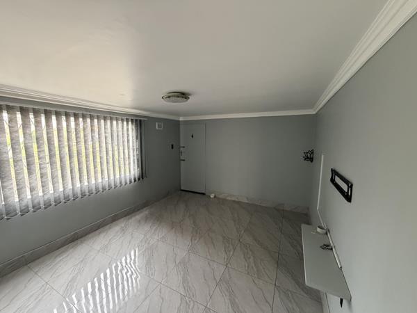 2 Bedroom Flat
