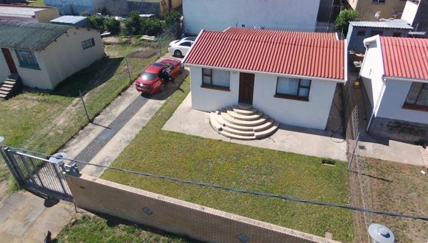 2 Bedroom House