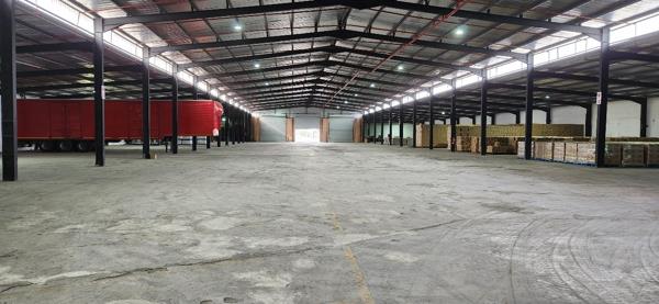7 500 m² Commercial space