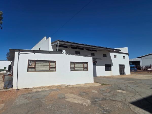 2 377 m² Commercial space