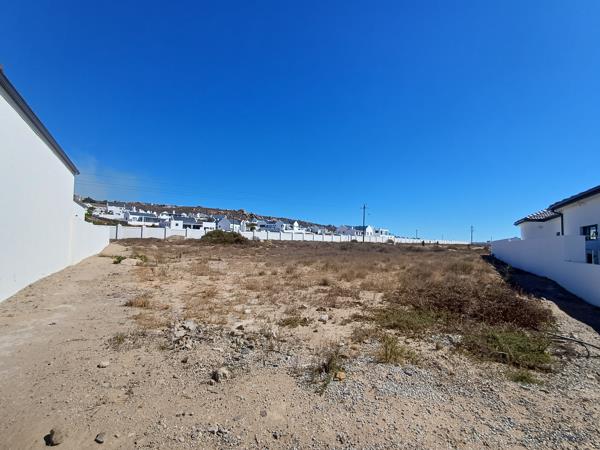 477 m² Land