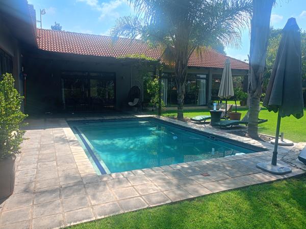 5 Bedroom House