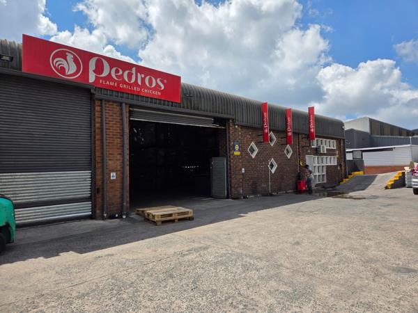 2 158 m² Industrial space
