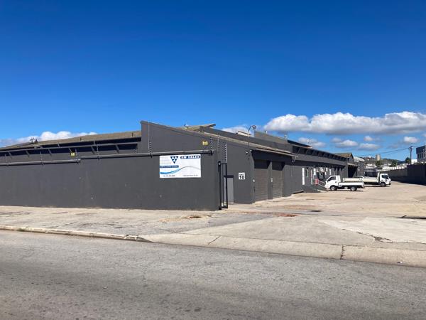 1 049 m² Industrial space