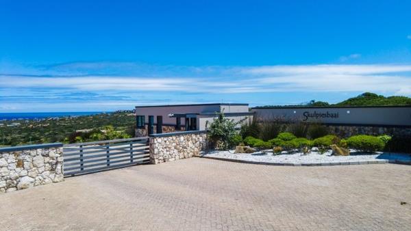 972 m² Land