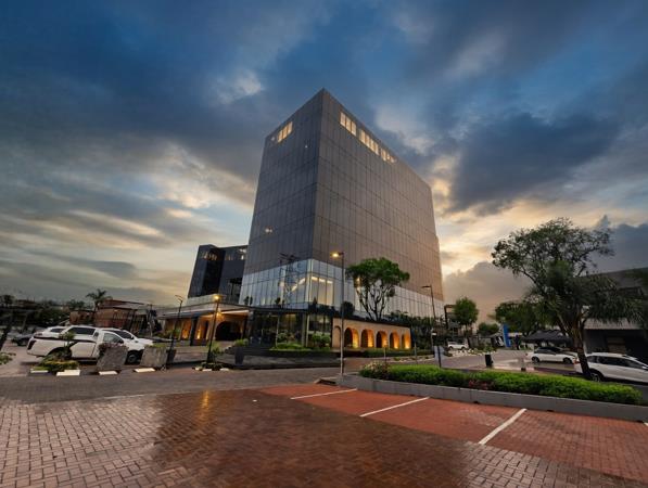 409 m² Commercial space