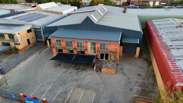 1 053 m² Industrial space