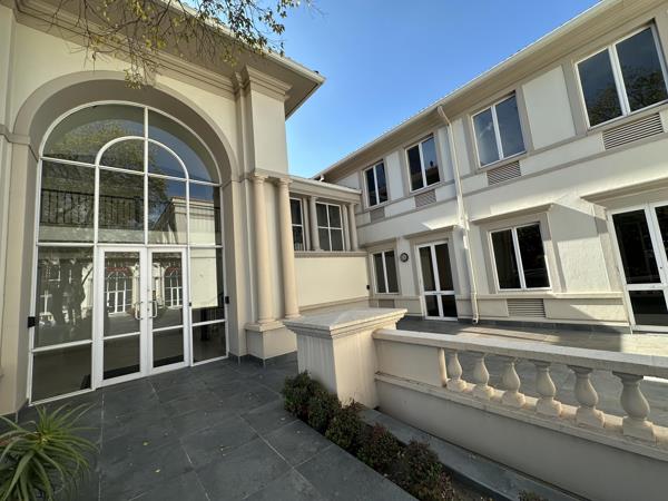 376 m² Commercial space