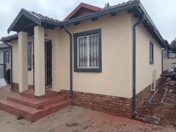 2 Bedroom House
