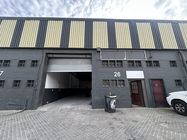 360 m² Industrial space