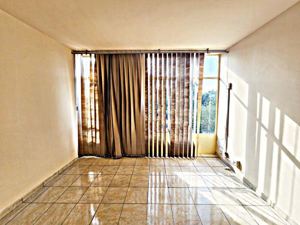 2.5 Bedroom Apartment