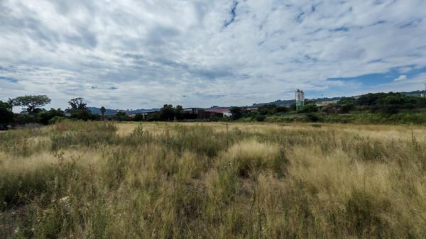 1 886 m² Land