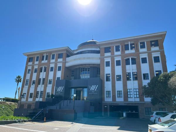 256 m² Commercial space