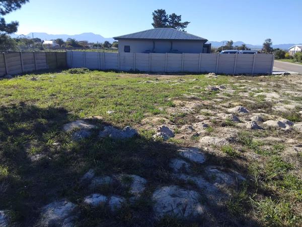 285 m² Land