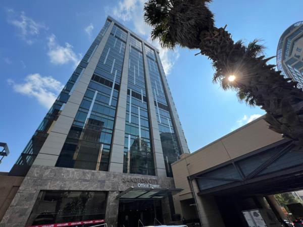 261 m² Commercial space