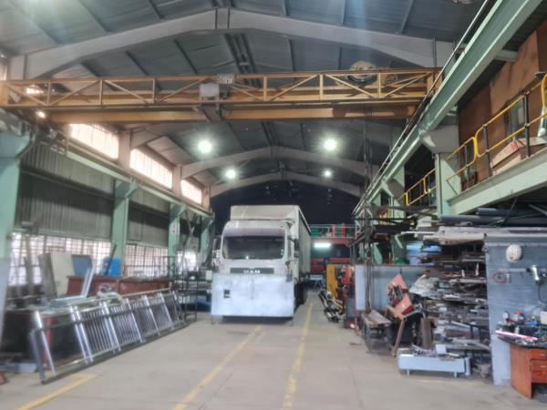 1 000 m² Industrial space