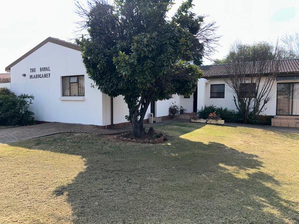 6 Bedroom House