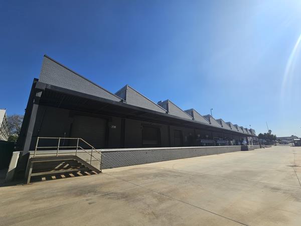 7 800 m² Industrial space