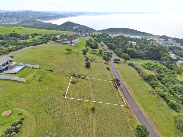 800 m² Land