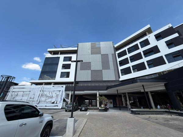 233 m² Commercial space