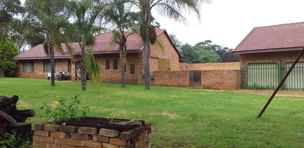 5 Bedroom House