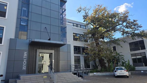 310.5 m² Commercial space