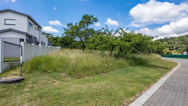 903 m² Land
