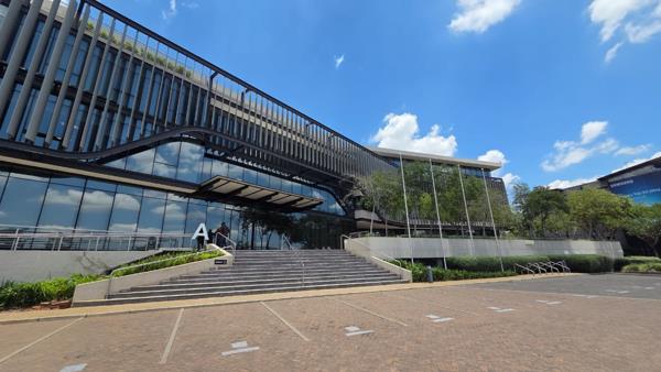 322 m² Commercial space