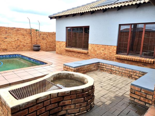 3 Bedroom Townhouse