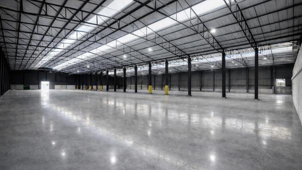 11 600 m² Industrial space